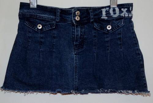 Roxy skirt size 34 small make will fit a 32 aswell