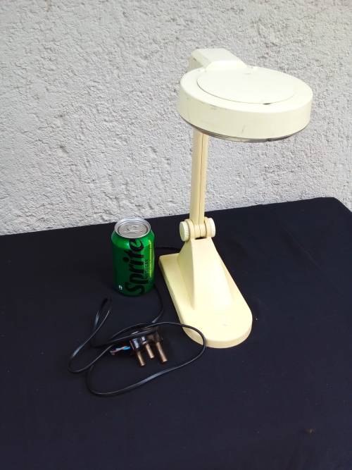 JEWELRY AND WATCH MAKING MAGNIFYING LAMP - 100% WORKING -  ADJUSTABLE