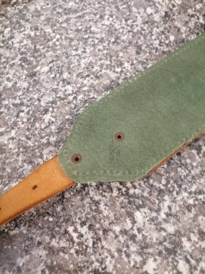 26 Shotgun Shell holder Original Leather Belt - AMAZING - 156 cm in Length - 25 Ajustment holes