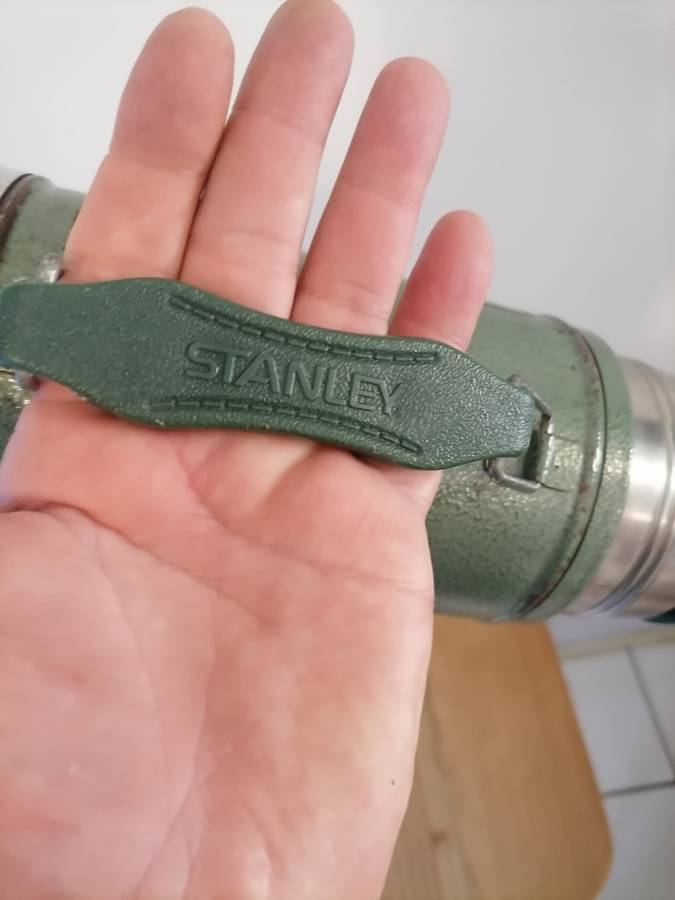 1987 Vintage Aladdin Stanley Thermos No 135 24 Oz A-1350B