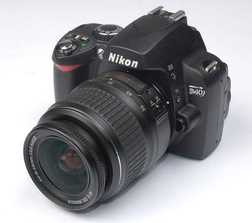 Nikon D40 with two lenses and bag