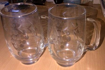 4 x patterned glass beer mugs