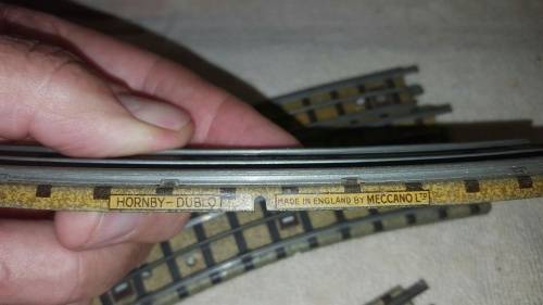 6 x Vintage hornby tracks in good condition