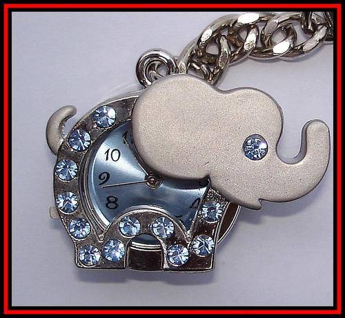 CUTE  ELEPHANT  KEYRING  PENDANT WATCH