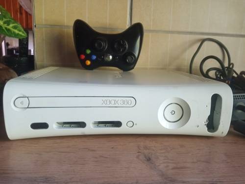 Xbox 360 phat 20gb