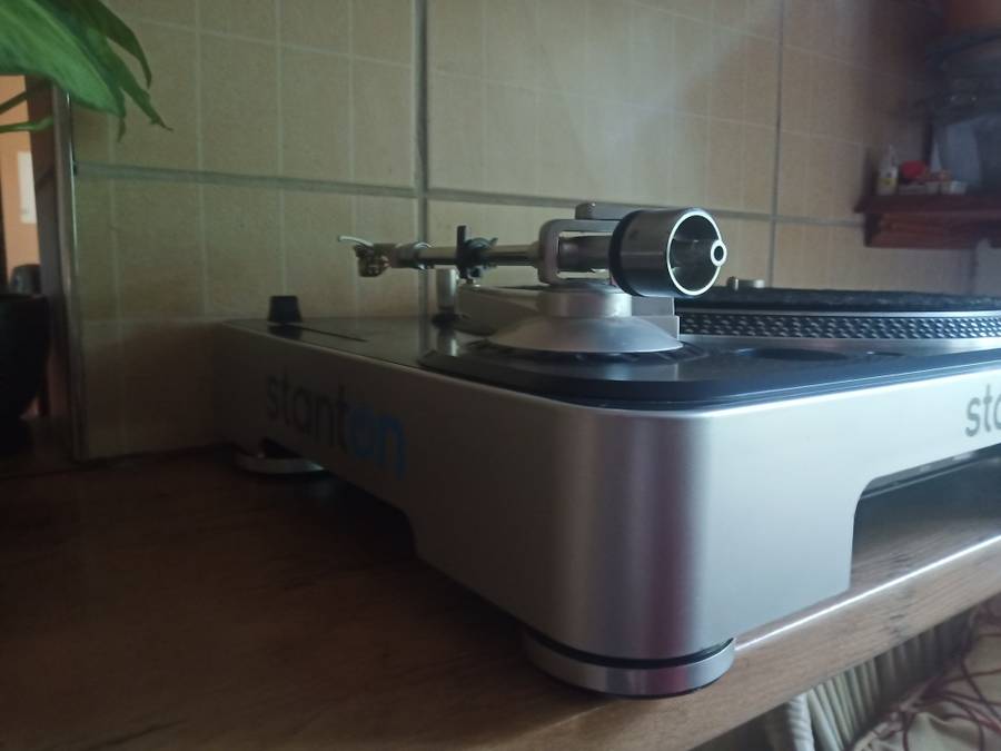 Stanton T. 50 Turntable.