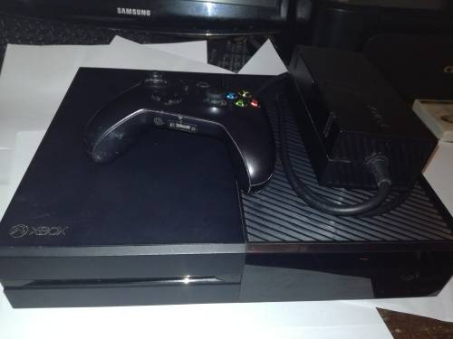 xbox One 1TB for repair / parts
