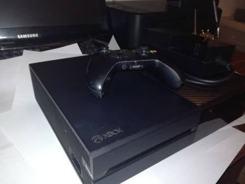 xbox One 1TB for repair / parts