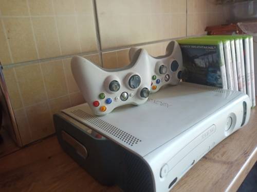 Xbox 360 20gb bundle