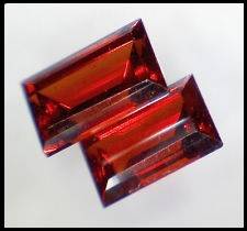 BEAUTIFUL 100% NATURAL BAGUETTE CUT RED GARNET PAIR - R1 NO RESERVE AUCTION!