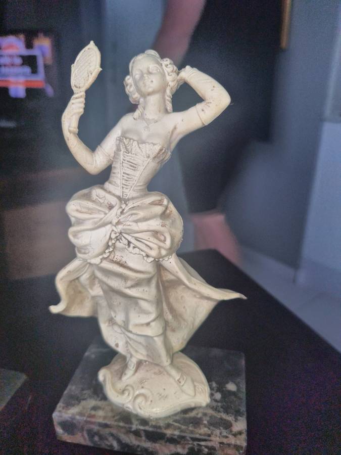 Vintage Colonial Figurines on Genuine Carrara Marble Base