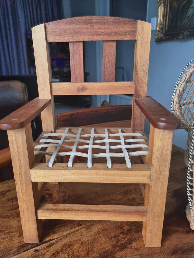 One bid for both Handmade Dolls Chairs