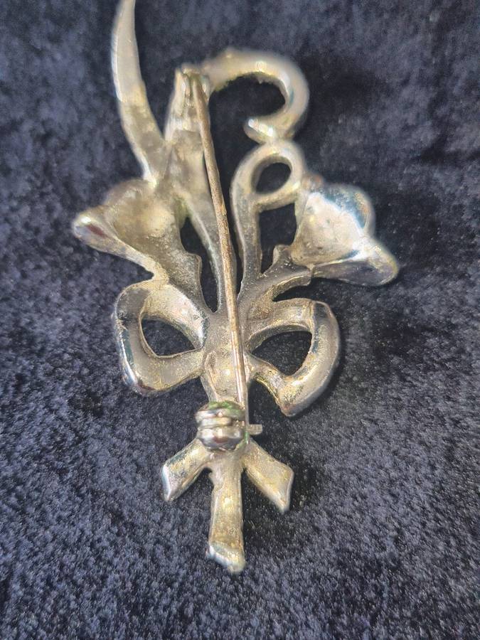 5 Pieces of Awesome vintage Jewelry