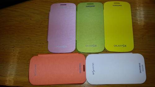 Flip case for Samsung Galaxy S3 - Light Green/Olive