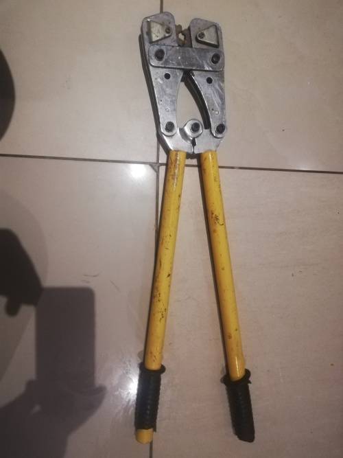 Hennerman Tyton Crimping tool