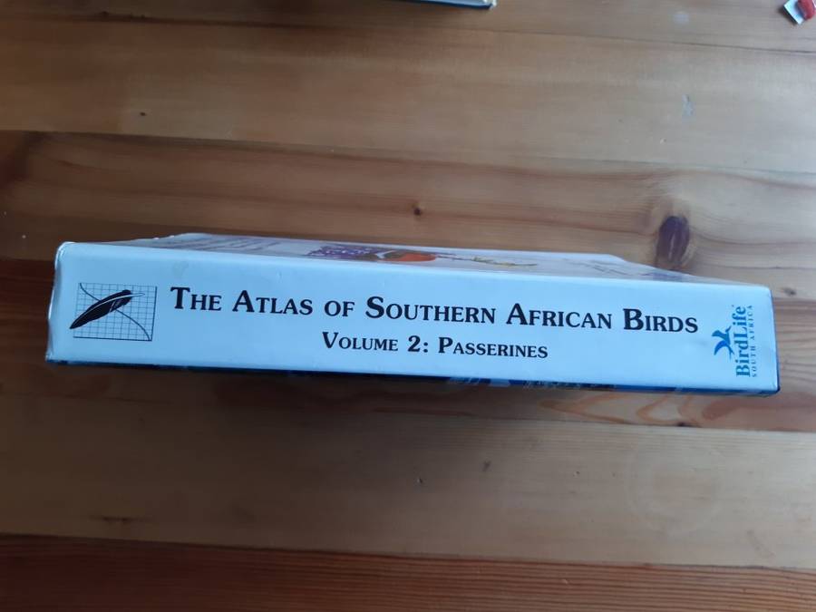 The Atlas of Southern African Birds Vol 2: Passerines