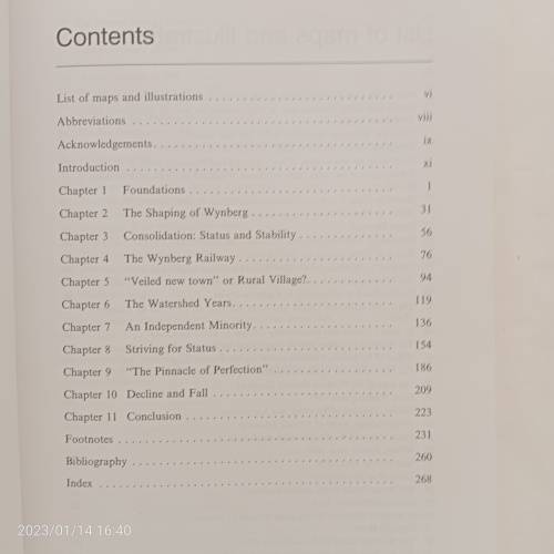 Beyond the City Limits: People and Property at Wynberg, 1795-1927 (Signed by the author)