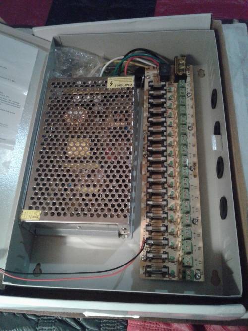 12V 20 A,  18 CHANNEL MULTI OUTPUT. CCTV POWER SUPPLY