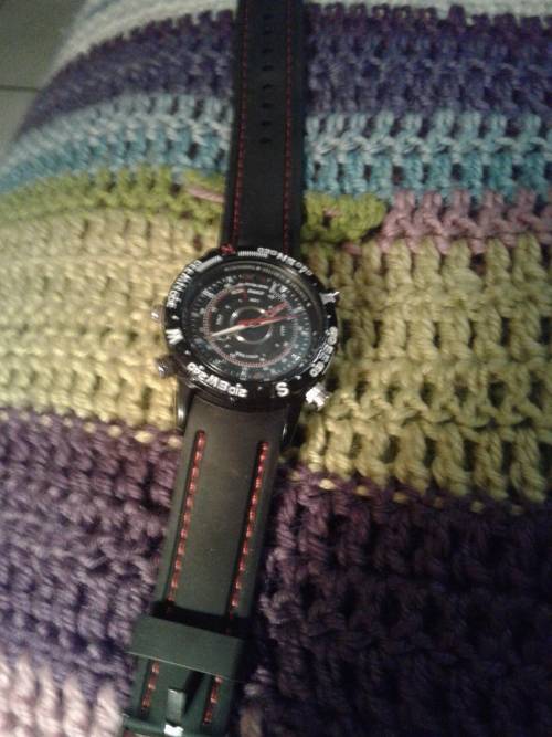 DVR WATCH (MINI HIGH DEFINITION,4GB-SEE DESCRIPTION