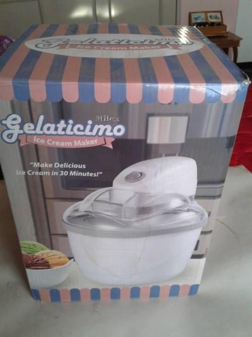 MILEX ICE CREAM MAKER (MAKES DELICIOUS ICE CREAM IN 30 MINS.)