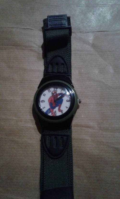 COLLECTABLE SPIDER-MAN SPORT WRIST WATCH