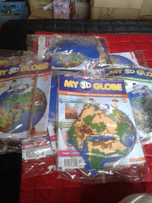 41 ISSUES OF 3D GLOBE TO BUILD AND DISCOVER THE PLANET (ONE BID)-SEE DESCRIPTION,INCL.MAGAZINES