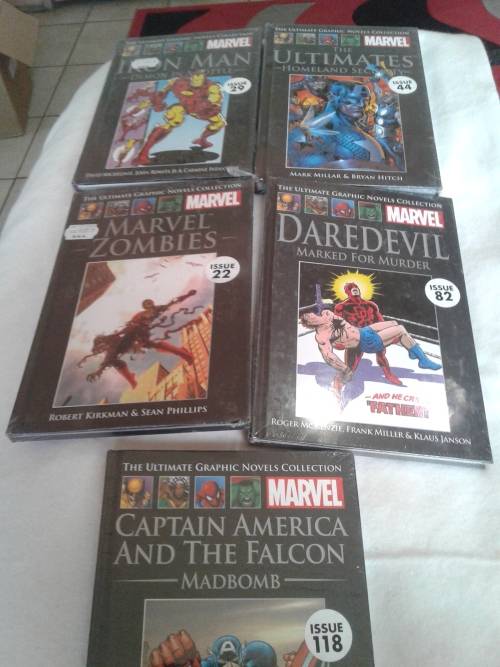 5 X THE ULTIMATE GRAPHIC MARVEL HARDCOVER COMICS  (TO CHOSE OR TAKE ALL )