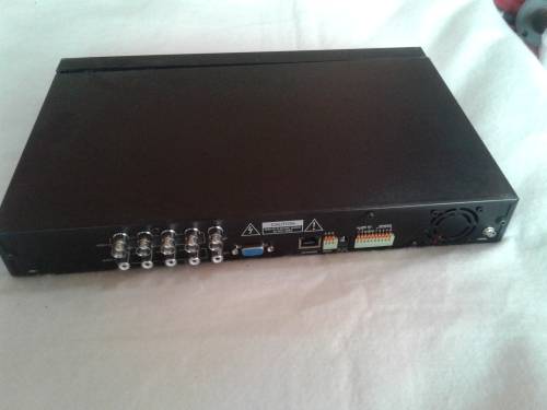 4 CHANNELS DVR INCL. REMOTE,POWER SUPPLY AND MOUSE (MONEY BACK GUARANTEE)