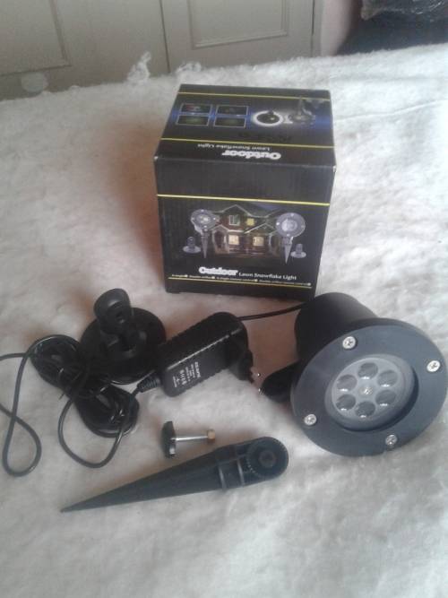 LAWN SNOWFLAKE LIGHT (ANIMATED MOVING STARTS,AUTO MODE,CELEBRATIONS ETC...)