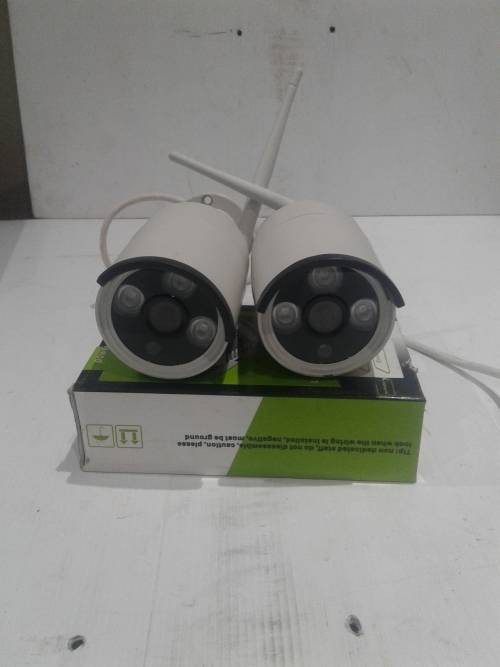 2 X I,OMP WIRELESS IP CAMERAS (ONE BID )