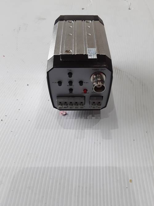 30 X DSP DIGITAL ZOOM CCD CAMERA INCLUDES A 20M POWER CABLE