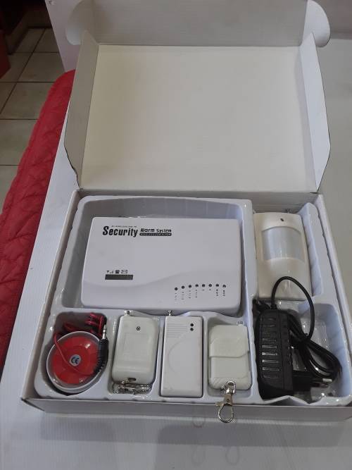 WIRELESS SMART ALARM SYSTEM(SOS,BURGLAR,FIRE AND GAS)