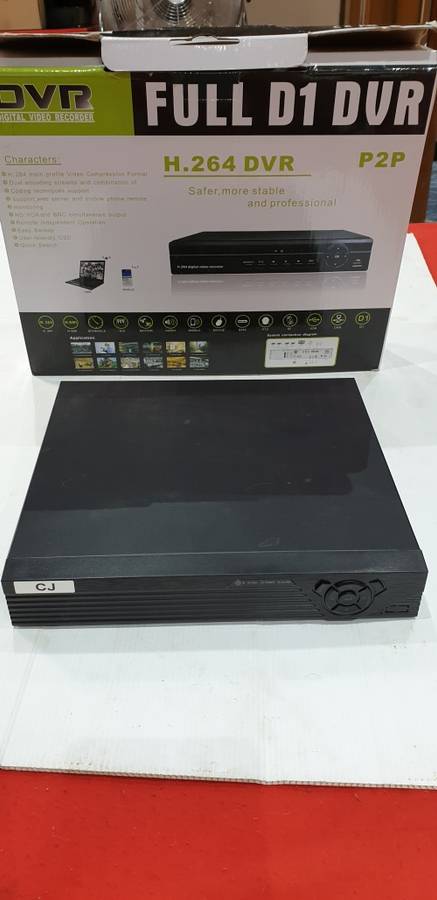 8 CHANNEL DVR INCL.POWER SUPPLY,REMOTE AND MOUSE(MOBILE PHONE REMOTE)