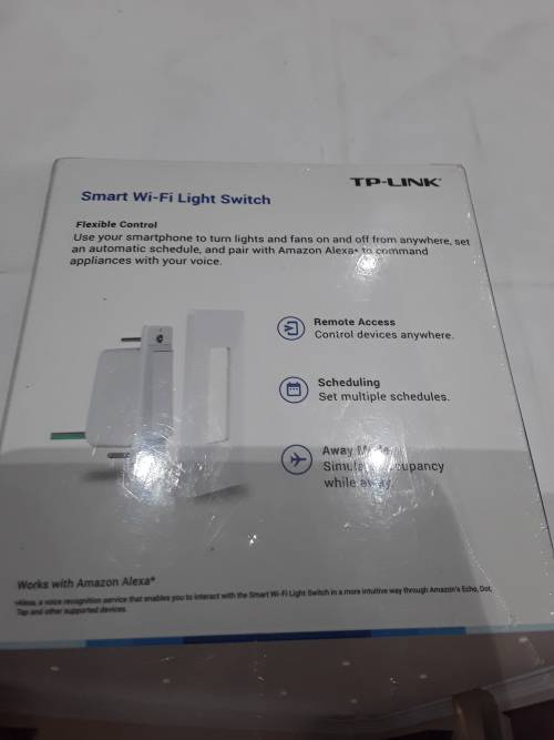 SMART WIFI LIGHT SWITCH (CONTROL LIGHTING FROM ANYWHERE)REMOTE,SCHEDULE, AWAY MODE-VOICE COMMAND