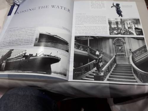 BOOK ON THE TITANIC(THE ARTIFACT EXHIBITION)MINT CONDITION -55 PAGES COMPLETE STORY