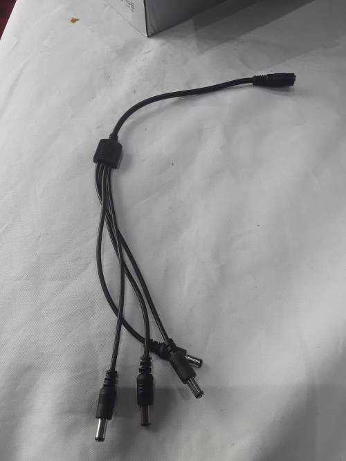 4 CHANNELS CCTV KIT(INCL.4 CAMERAS,4/ 20M CABLES,DVR,BRACKETS P.SUPPLY,MOUSE & REMOTE)