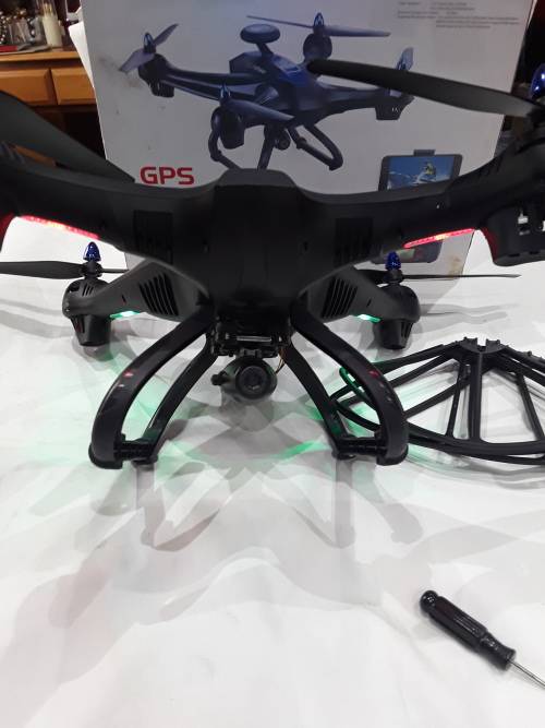 REMOTE CONTROLLED GPS FOLLOWER WIFI QUADCOPTER