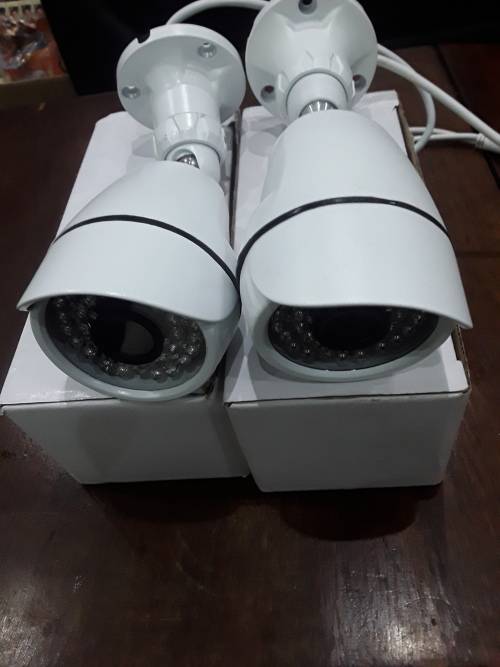 SET OF TWO AHD COLOR CAMERAS- 2MP(ONE BID FOR BOTH)