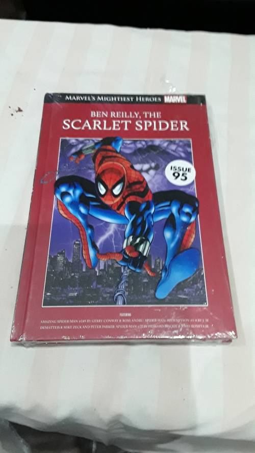 MARVEL SUPERHEROES HARDCOVER COMIC (SCARLET SPIDER)