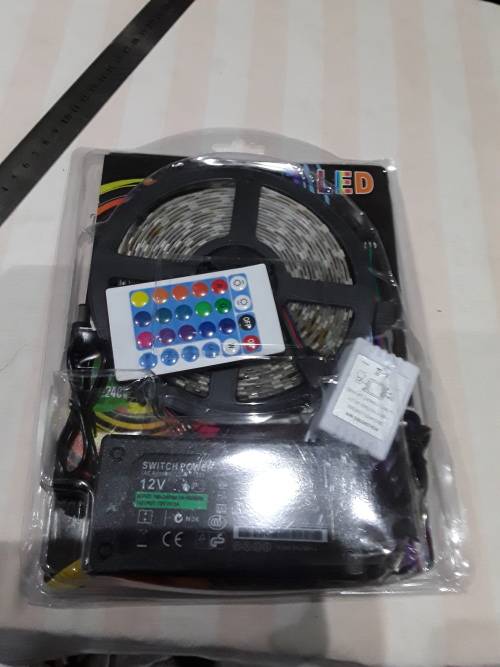 REMOTE CONTROLLED LED STRIP LIGHTS WITH RGB CONTROL BOX