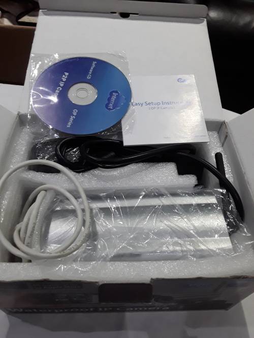 WATERPROOF IP WIFI CAMERA(P2P-300K PIXELS)COMPLETE WITH SOFTWARE
