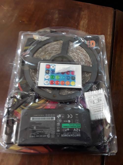 REMOTE CONTROL LED LIGHT STRIP WITH CONTROL BOX