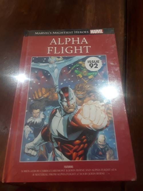 MARVEL SUPERHERO`S HARDCOVER COMIC(ALPHA FLIGHT)