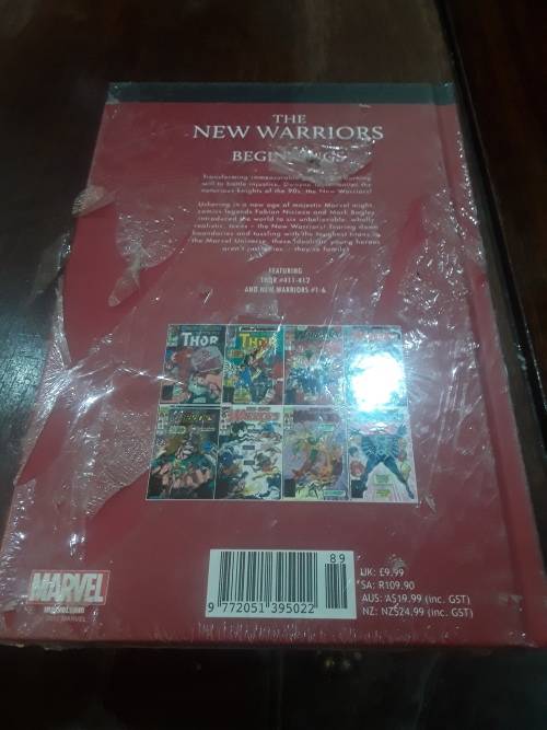 MARVEL SUPERHERO`S HARDCOVER COMIC(THE NEW WARRIORS)