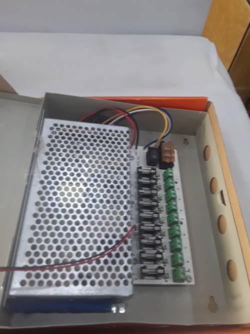 12 VDC,9 OUTPUT SWITCH MODE CCTV POWER SUPPLY