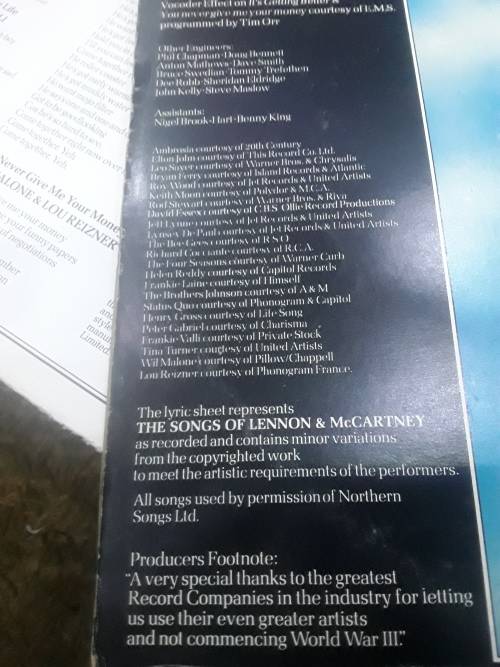 WORLD WAR 11(SET OF 2) LP RECORDS