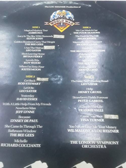 WORLD WAR 11(SET OF 2) LP RECORDS