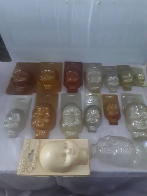 28 PIECES (DIFFERENT SIZE AND SHAPES)DOLLS HEAD MOULDS(UNUSED)