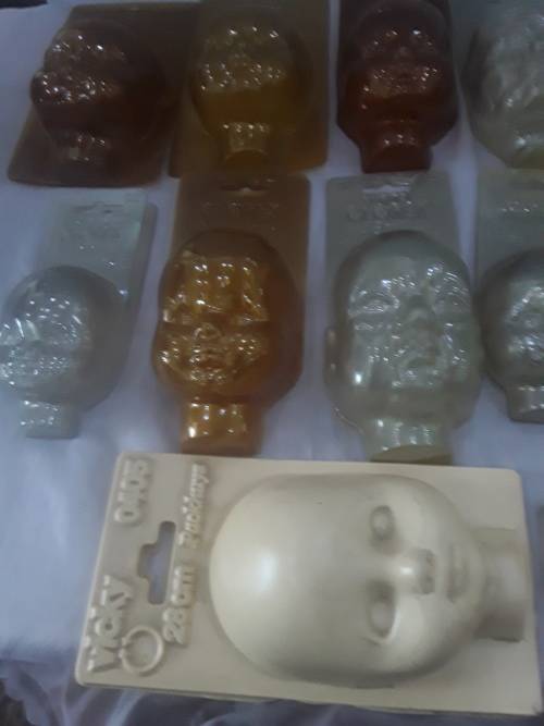 28 PIECES (DIFFERENT SIZE AND SHAPES)DOLLS HEAD MOULDS(UNUSED)