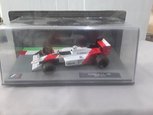 FORMULA ONE DIE CAST MODEL (MCLAREN MP 4/4 - 1988, AYRTON SENNA) 1:43